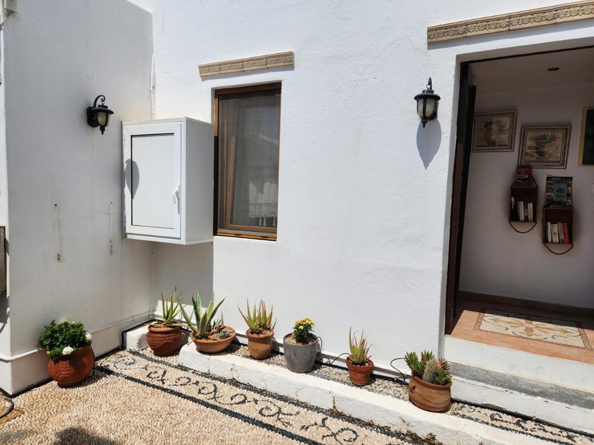 Lindos Boutique - Adults Only Lägenhet Exteriör bild